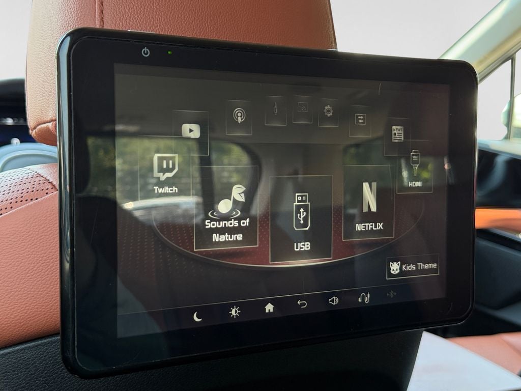 2024 Kia Carnival MPV SX Prestige