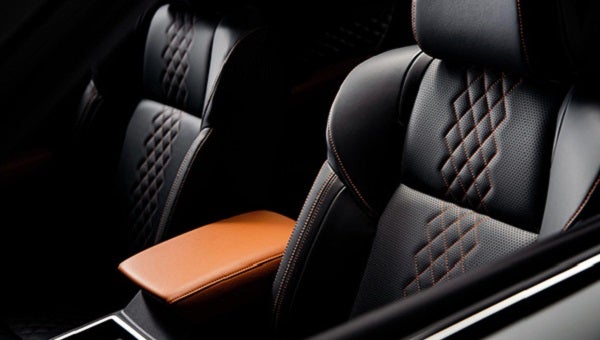 2023 Outlander PHEV | Crown Mitsubishi in Clarksburg WV