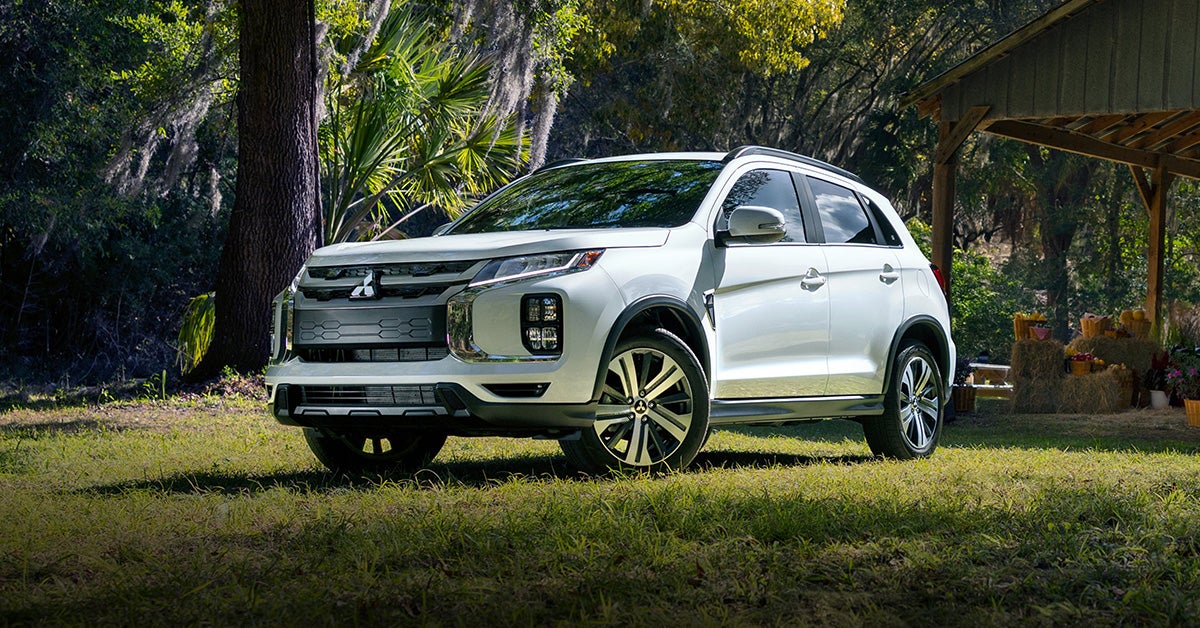 A 2027 Outlander Sport parked outdoors